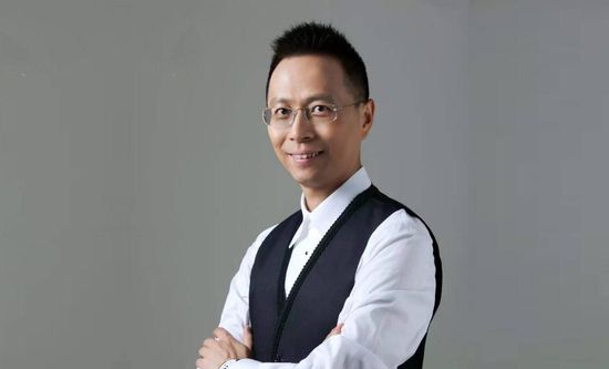 国产边打电话边做对白刺激