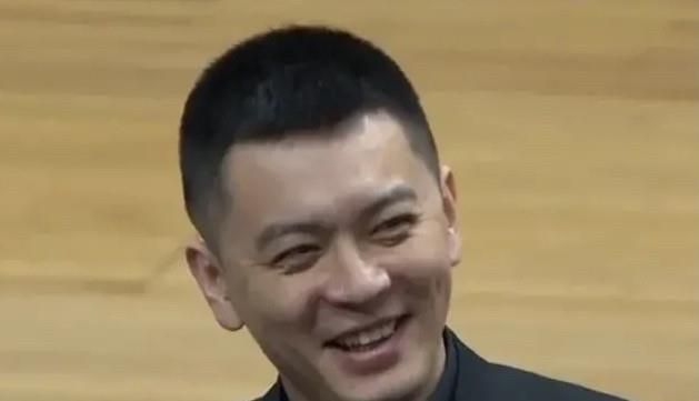 亚洲三级在线