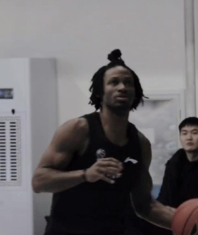 成人在线精品视频
